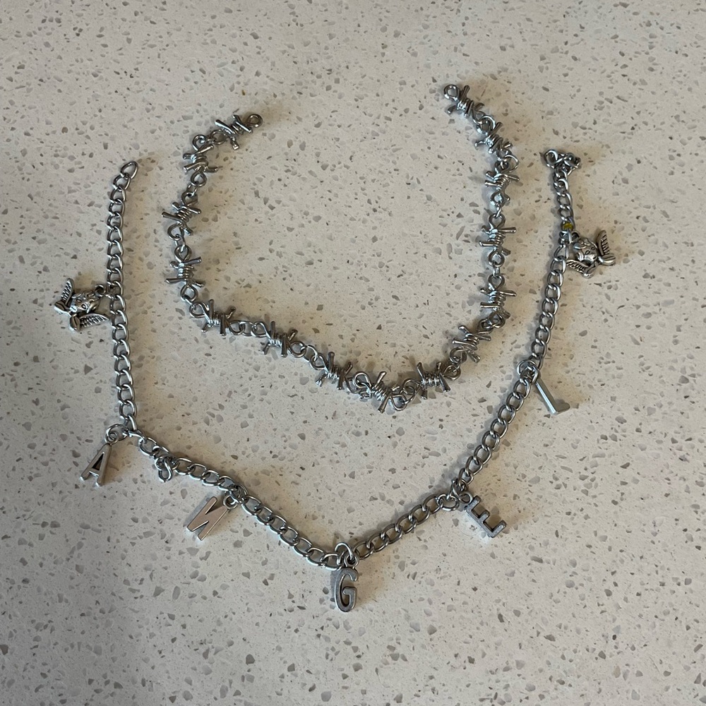 2 Chains for Repair